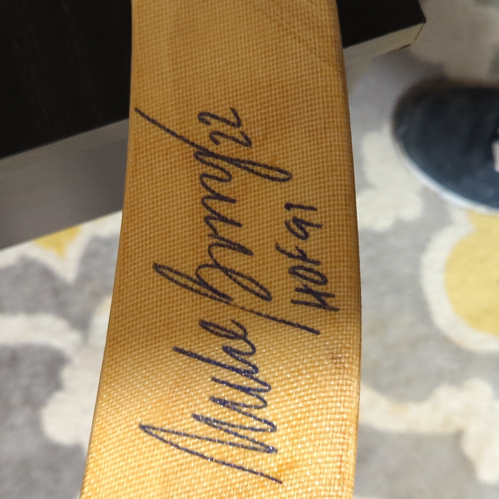 Mike Bossy Hall of Fame stick autographed by (2) - Picture 11 of 11